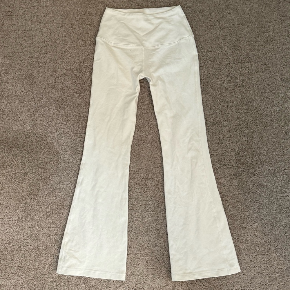 Splits Flare Leggings